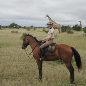 Ingrid Klimke macht Safari-Urlaub