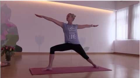 Yoga mit Jessica von Bredow-Werndl