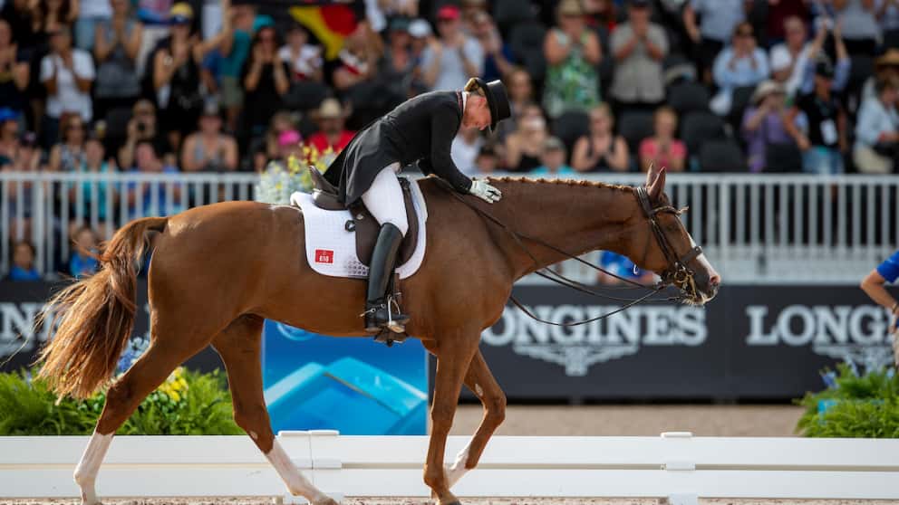 Isabell Werth und Bella Rose nach dem Gewinn des Grand Prix Special.